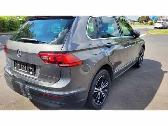 Volkswagen Tiguan Sound BMT Start-Stopp 1. Hand und Unfallf 03/2018-photo-5