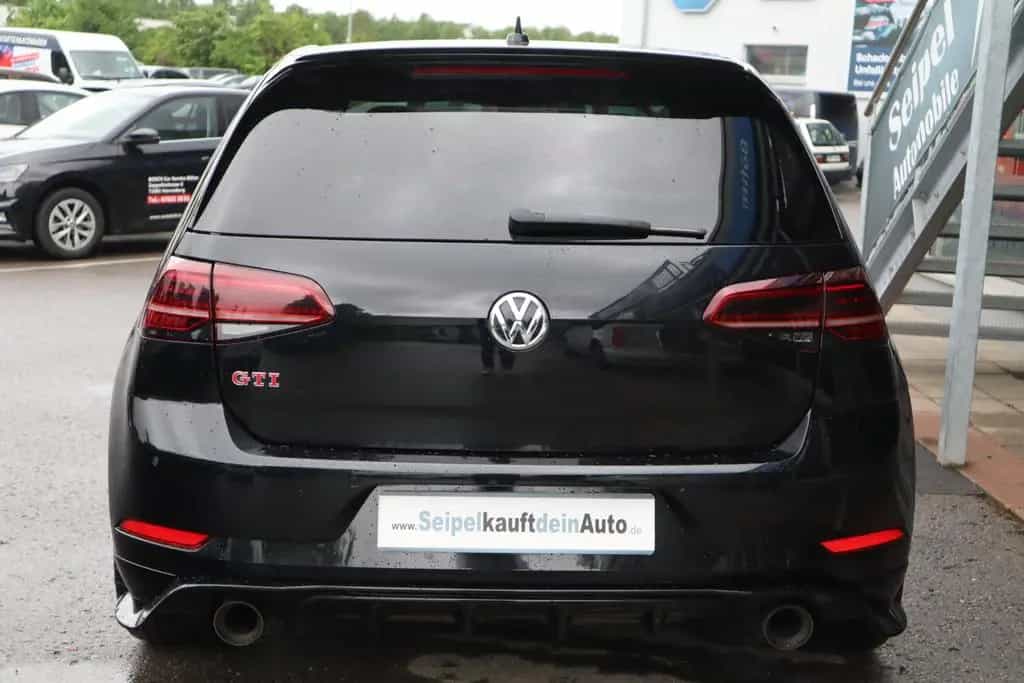 Volkswagen Golf VII GTI TCR*AKRAPOVIC*PANODACH*CARPLAY* 10/2019-photo-16