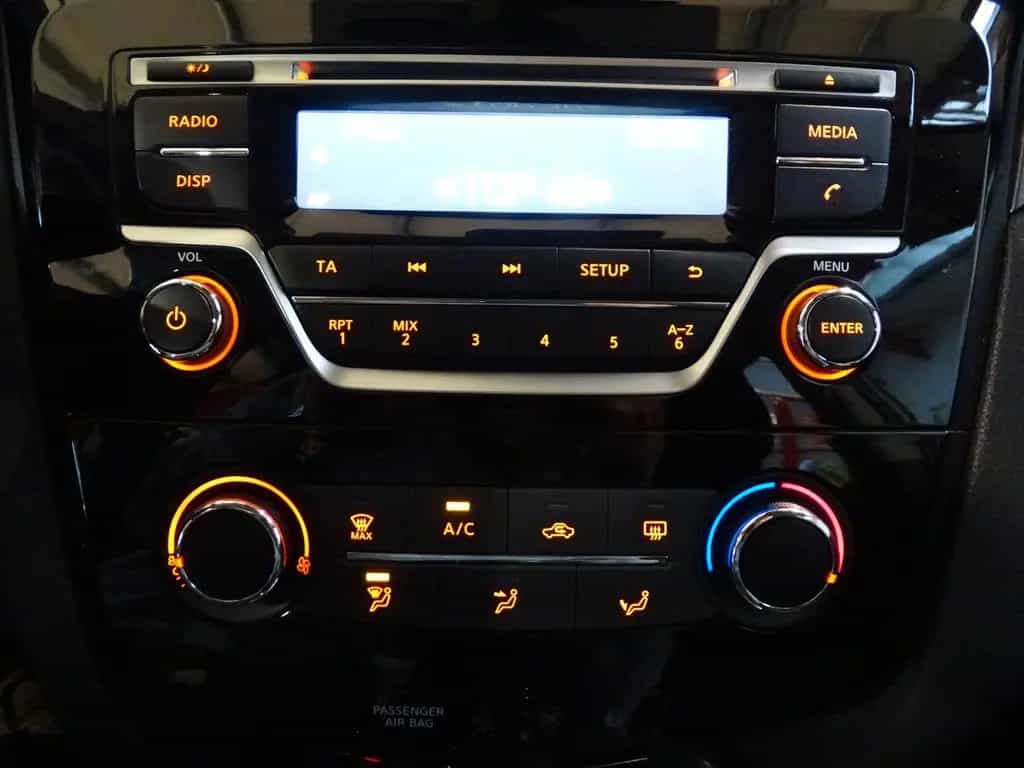 Nissan Qashqai 1.2 Visia 2WD*AHK+SHZ 12/2016-photo-14