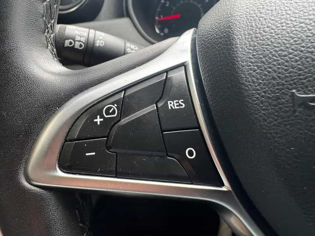 Dacia Duster II Prestige 4WD - Allrad - Nur 52799km ! 11/2019-photo-18