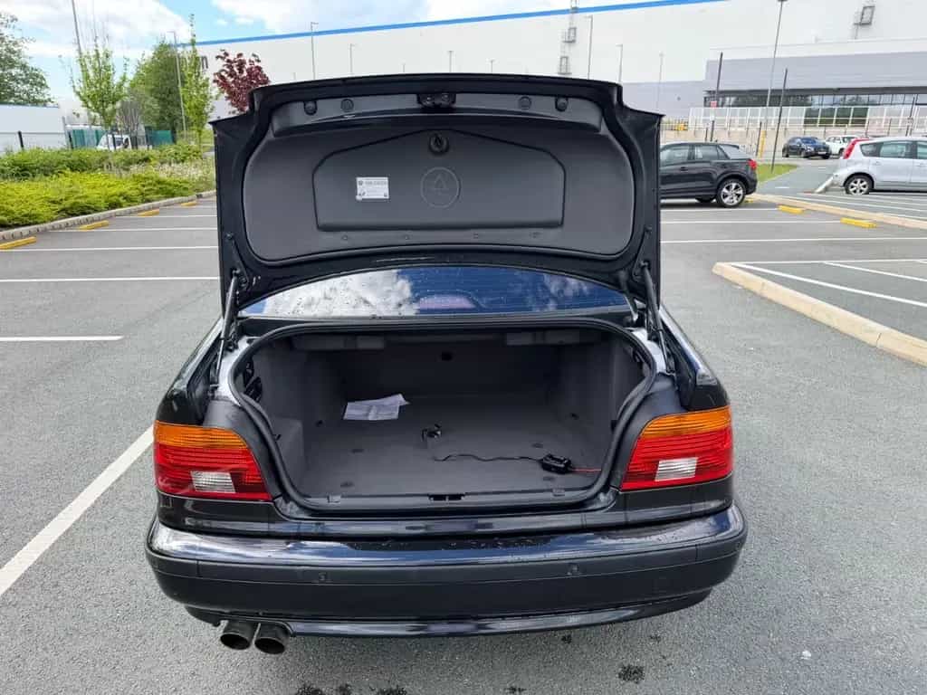 ALPINA B10 Limousine -4.6B10 V8 Left side steering 06/2001-photo-12