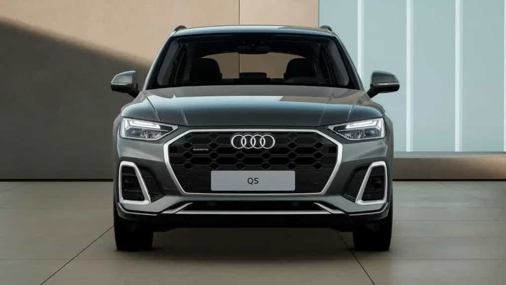 Audi Q5 S line business 40 TDI quattro AHK HUD B&O LM 02/2025-photo-4
