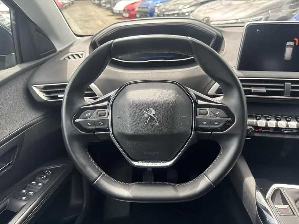 Peugeot 5008 Allure 1.2 PureTech 130 WR  7-Sitzer LED 02/2019-photo-10