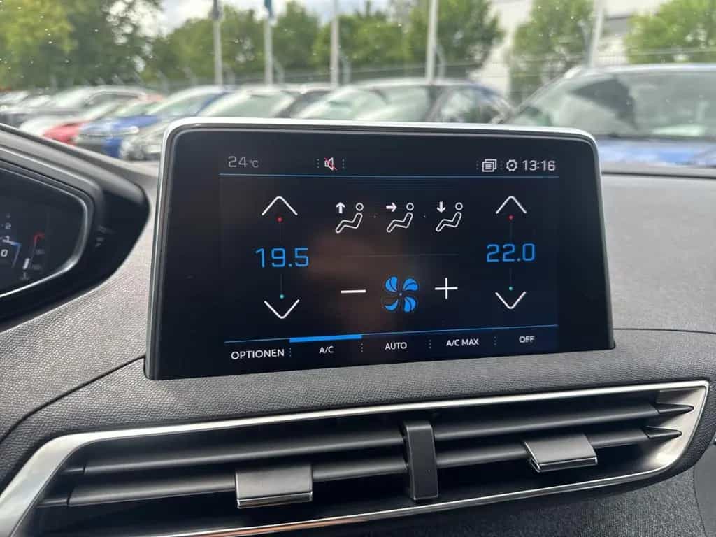 Peugeot 5008 Allure 1.2 PureTech 130 WR  7-Sitzer LED 02/2019-photo-15