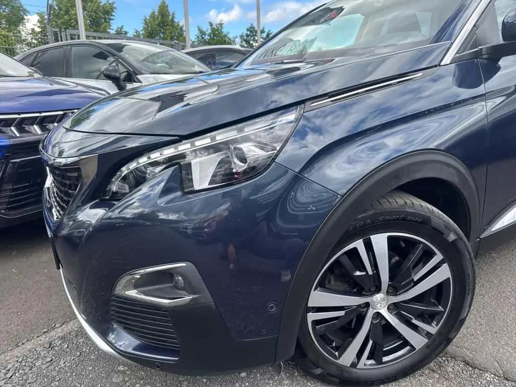Peugeot 5008 Allure 1.2 PureTech 130 WR  7-Sitzer LED 02/2019-photo-29