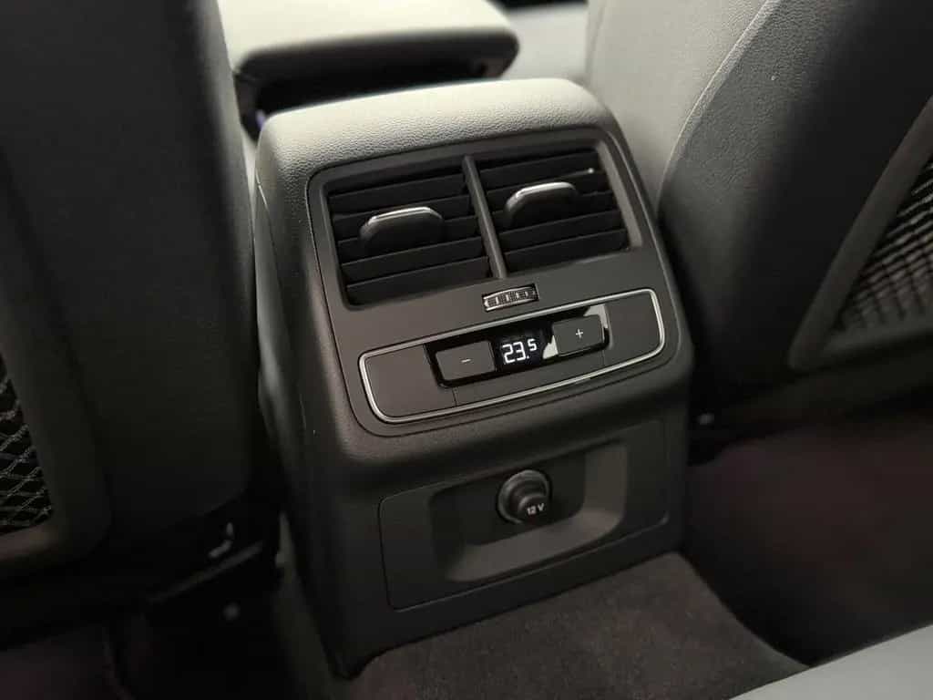 Audi A4 Av 50 TDI quatt. Sline ACC Side Navi RFK ViCo 12/2022-photo-37