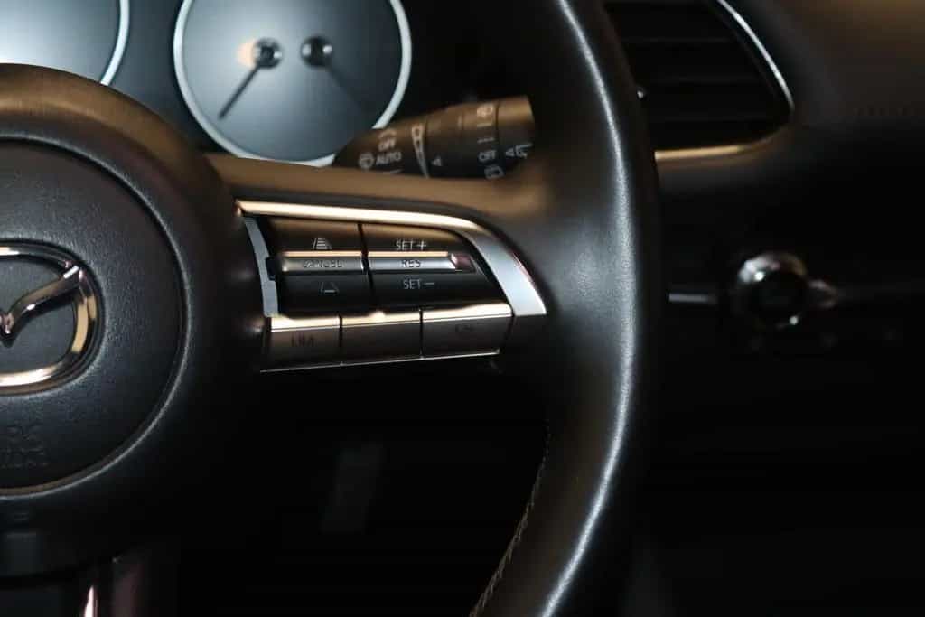Mazda 3 2.0 SKYACTIVE-G M-Hybrid-NAV-LED-HUD-KAMERA- 10/2020-photo-12