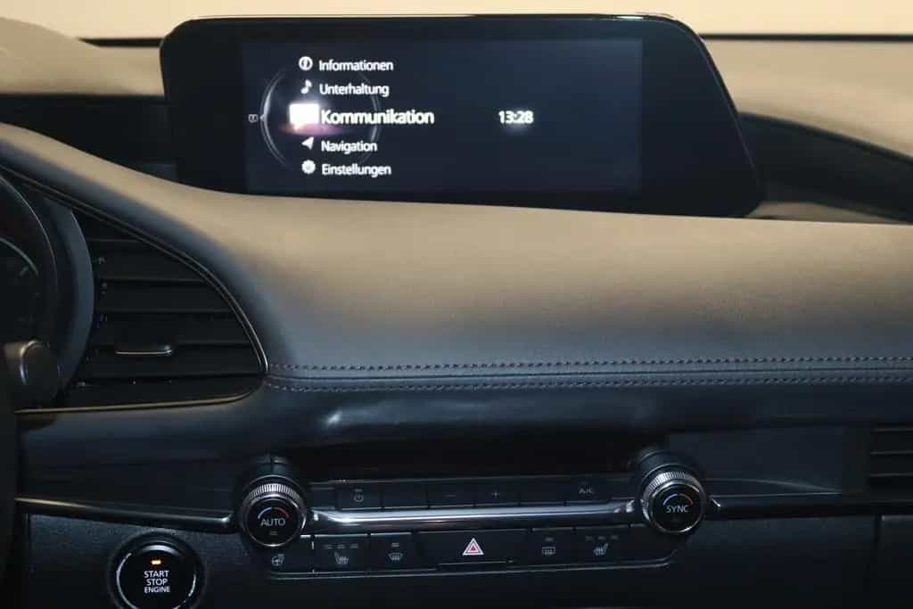 Mazda 3 2.0 SKYACTIVE-G M-Hybrid-NAV-LED-HUD-KAMERA- 10/2020-photo-13