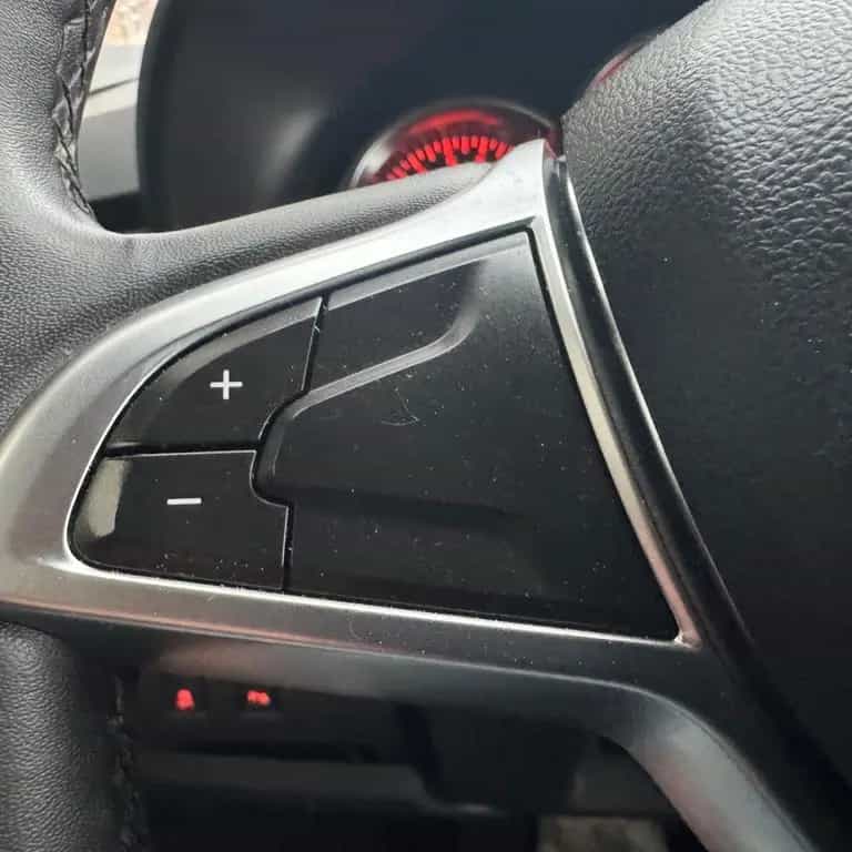 Dacia Dokker Stepway 102PS - 1,3L Turbo - Nur 64426km 12/2019-photo-14