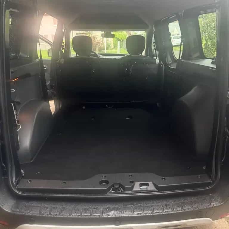 Dacia Dokker Stepway 102PS - 1,3L Turbo - Nur 64426km 12/2019-photo-24