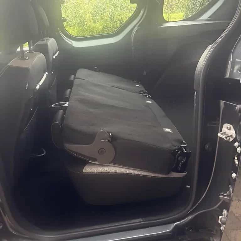 Dacia Dokker Stepway 102PS - 1,3L Turbo - Nur 64426km 12/2019-photo-26