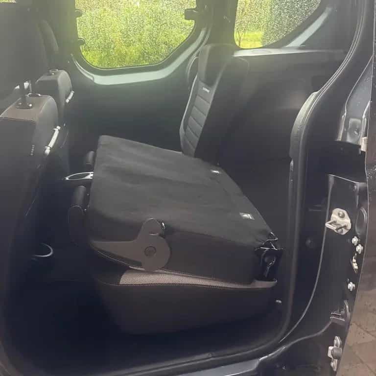 Dacia Dokker Stepway 102PS - 1,3L Turbo - Nur 64426km 12/2019-photo-27