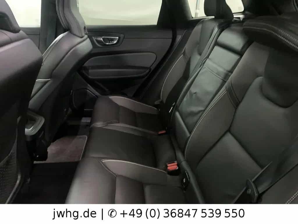 Volvo XC60 R Design AWD D 21"Zoll Memory H&K Kamera 03/2020-photo-8