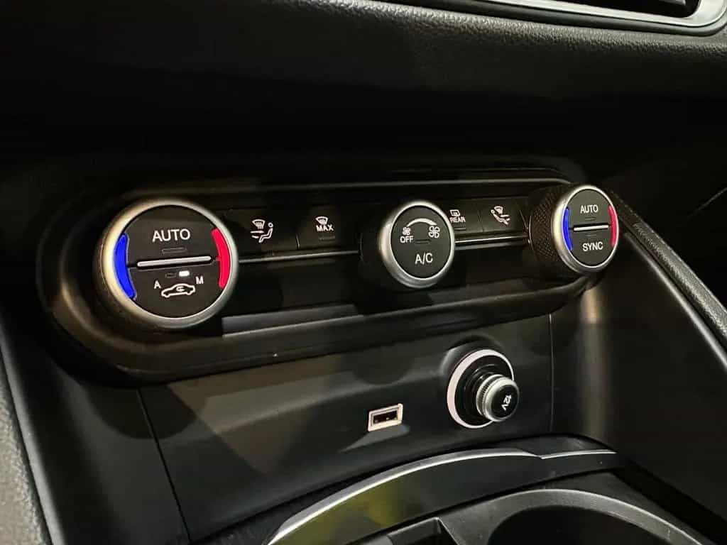 Alfa Romeo Stelvio 2.2 Turbodiesel 190CV AT8 Q4 11/2020-photo-14