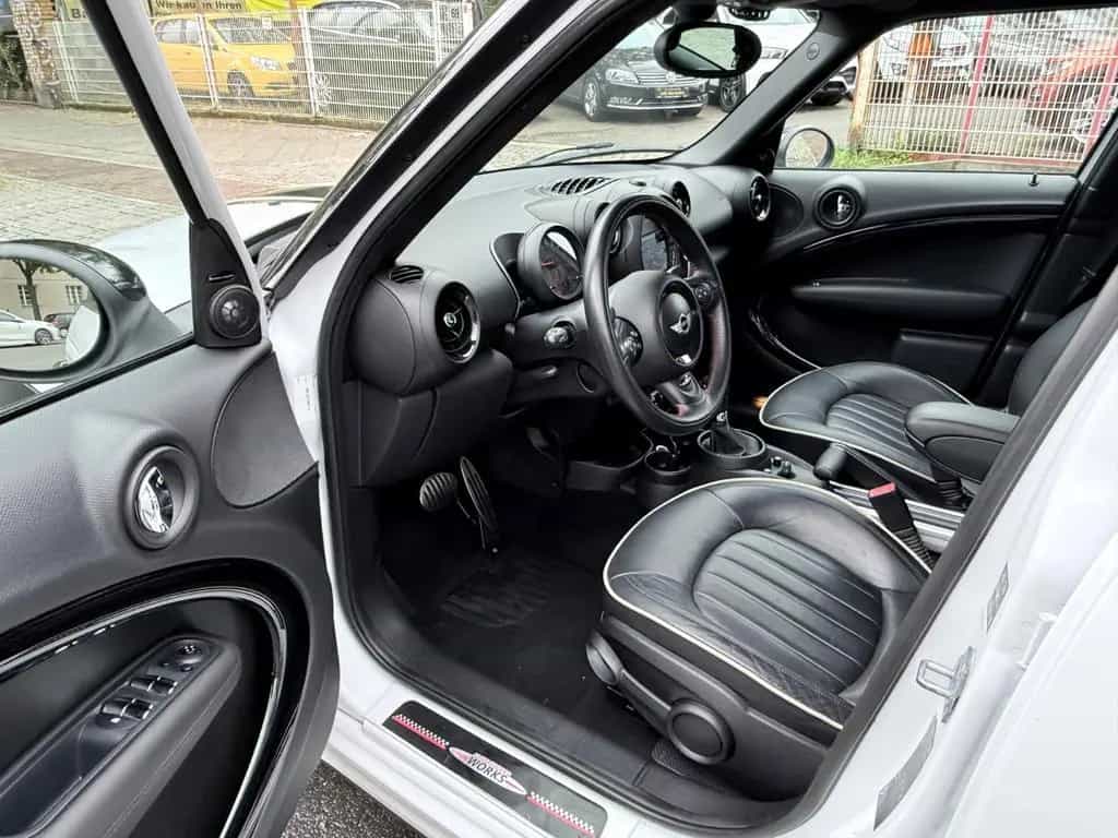 MINI Countryman S (Cooper) COUNTRYMAN S COOPER S ALL4+NAVI+XENON+LEDER+SHZ+ 03/2015-photo-8