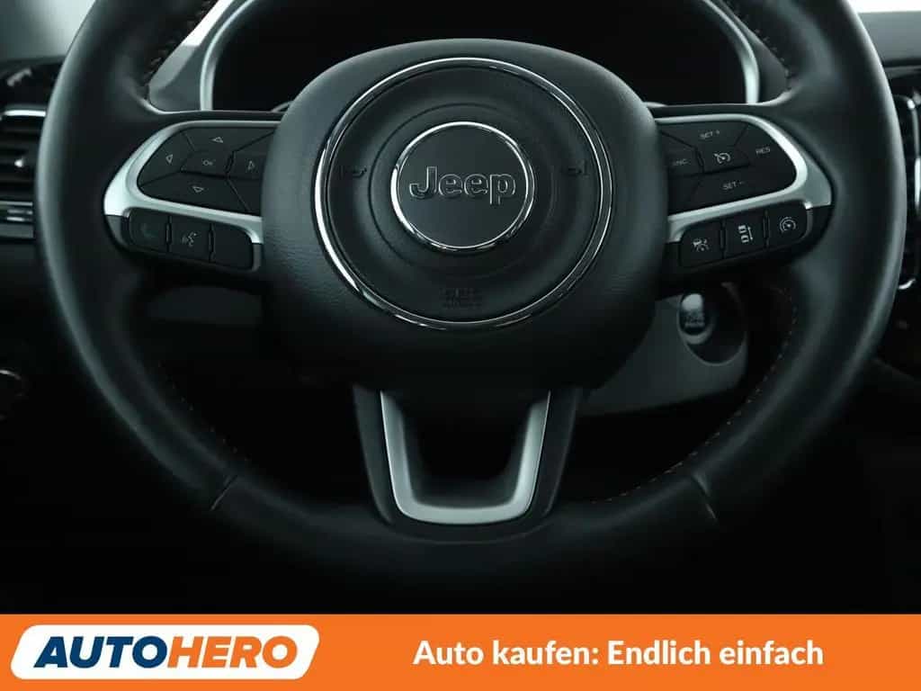 Jeep Compass 2.0 M-Jet Limited 4WD Aut*NAVI*XENON*ACC 12/2017-photo-18