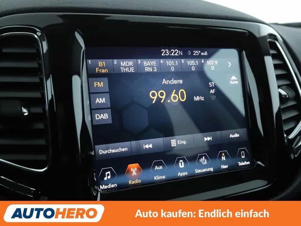 Jeep Compass 2.0 M-Jet Limited 4WD Aut*NAVI*XENON*ACC 12/2017-photo-20