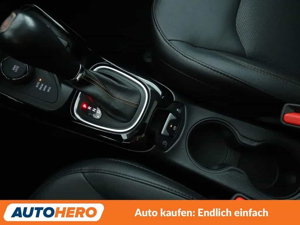 Jeep Compass 2.0 M-Jet Limited 4WD Aut*NAVI*XENON*ACC 12/2017-photo-22