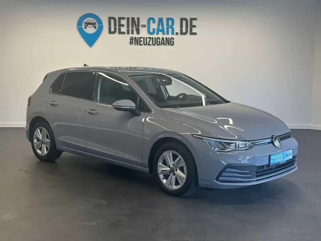 Volkswagen Golf VIII Life 1.5 TSI *LED*ACC*APP*PDC* 08/2020-photo-1