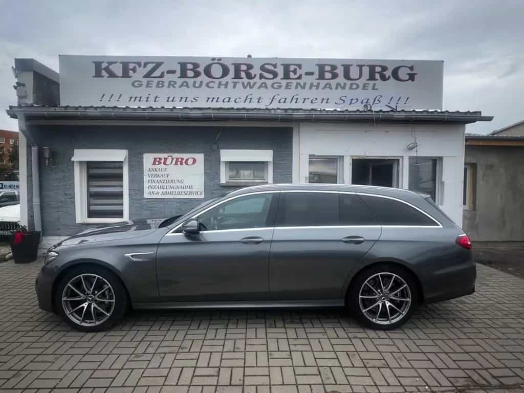 Mercedes-Benz E 63 AMG E63 AMG T 4Matic *Sp.auspuff*Matrix*Stzklm.*1.HD 08/2019-photo-8