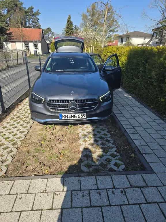Mercedes-Benz E 200 T Autom. - 09/2021-photo-5