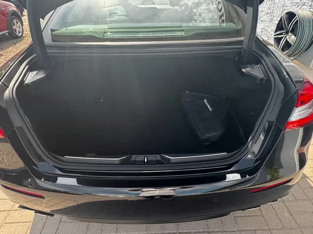 Maserati Quattroporte SQ4 *Full Carbon*H&K Sound*21' Zoll 05/2017-photo-7