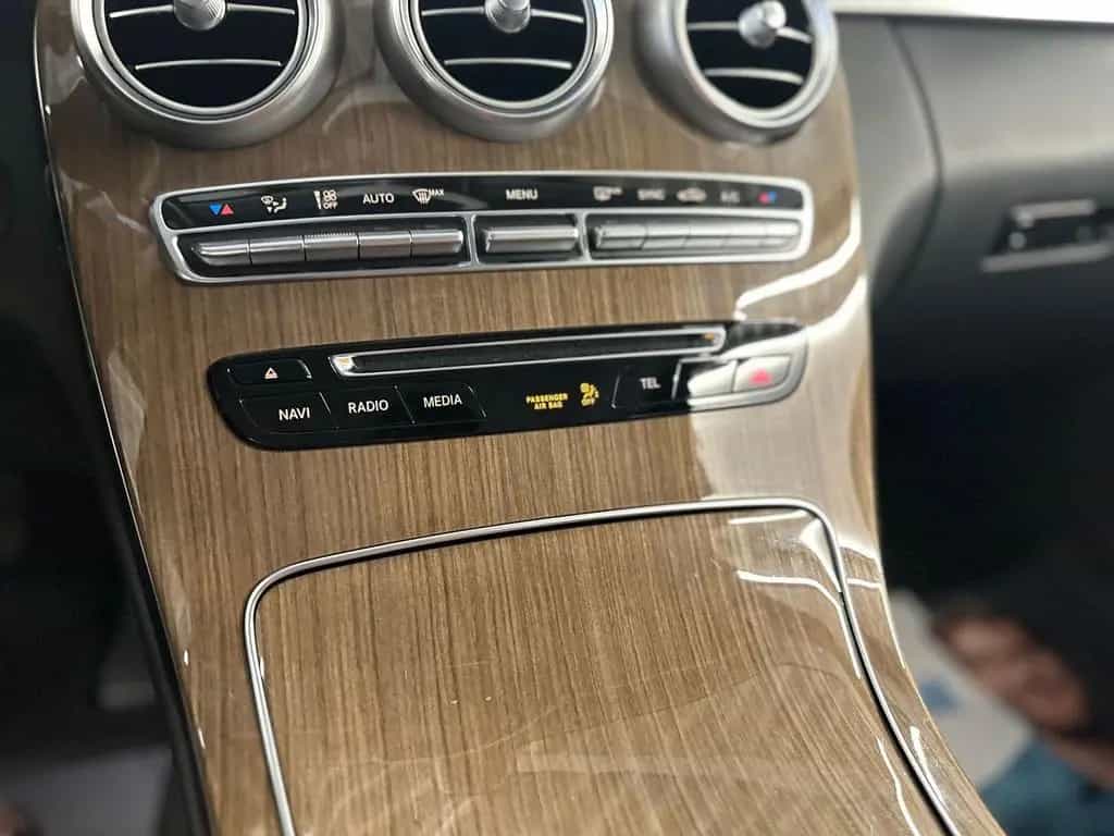 Mercedes-Benz C 200 CGI Exclusive *LED*AHK*TEMP*NAVI* 05/2017-photo-19