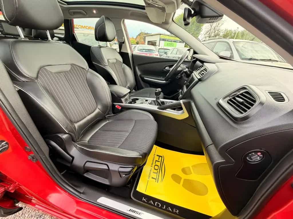 Renault Kadjar Bose Edition*Pano*2.HD*TÜV NEU 07/2016-photo-9