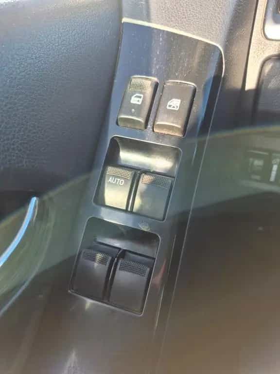 Isuzu D-Max Pickup-Hardtop 01/2019-photo-11