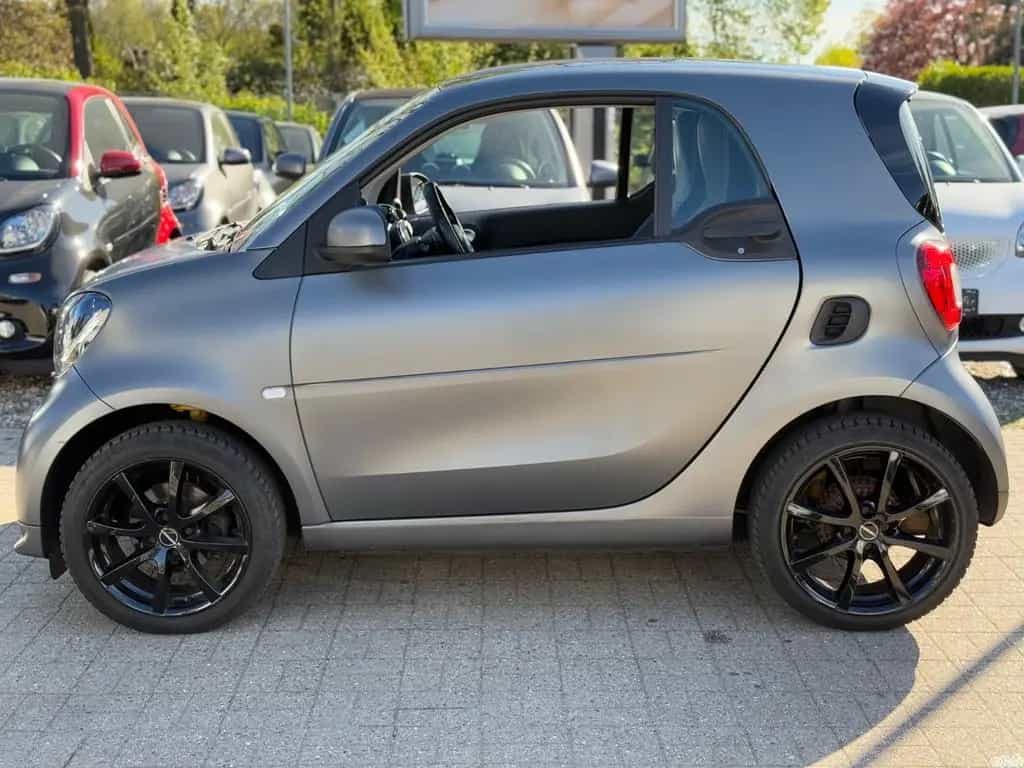 Smart ForTwo BRABUS-109PS*XCLUSIVE*1.HAND*KAMERA* 10/2016-photo-13
