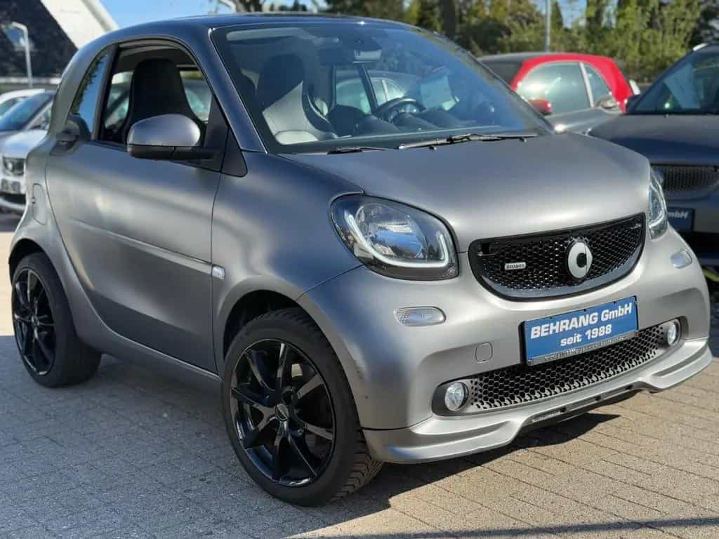 Smart ForTwo BRABUS-109PS*XCLUSIVE*1.HAND*KAMERA* 10/2016-photo-17
