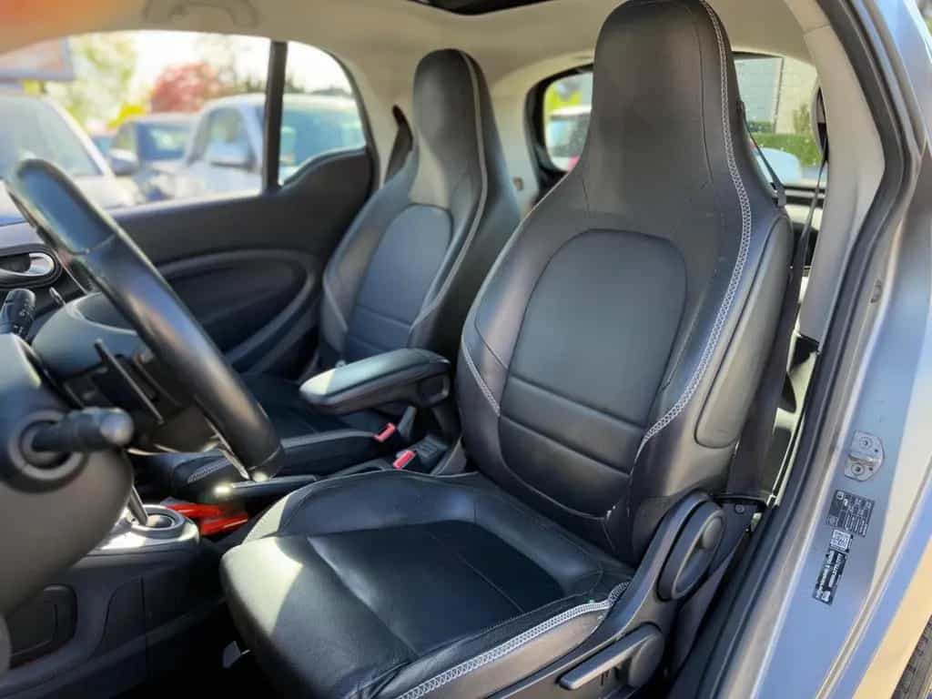 Smart ForTwo BRABUS-109PS*XCLUSIVE*1.HAND*KAMERA* 10/2016-photo-44