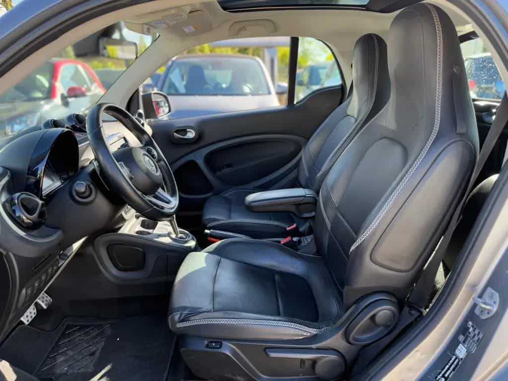 Smart ForTwo BRABUS-109PS*XCLUSIVE*1.HAND*KAMERA* 10/2016-photo-45