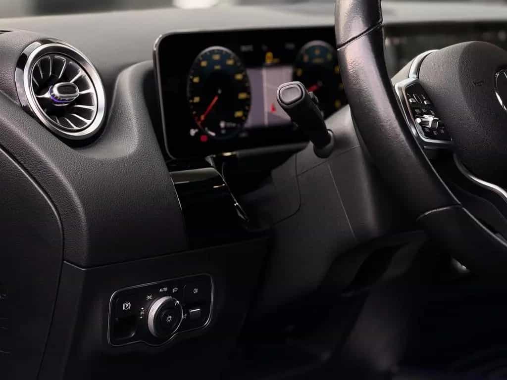 Mercedes-Benz B-Class Edition*CarPlay*PDC*Kamera*Temp*LED*Leder 11/2019-photo-10