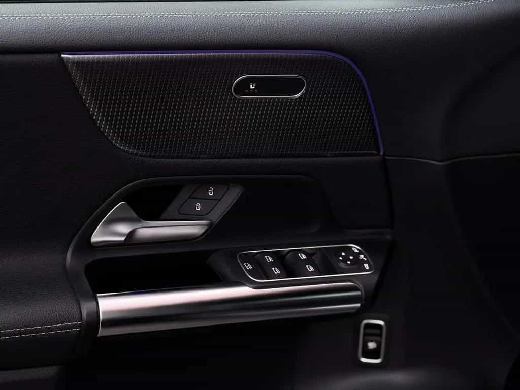 Mercedes-Benz B-Class Edition*CarPlay*PDC*Kamera*Temp*LED*Leder 11/2019-photo-11