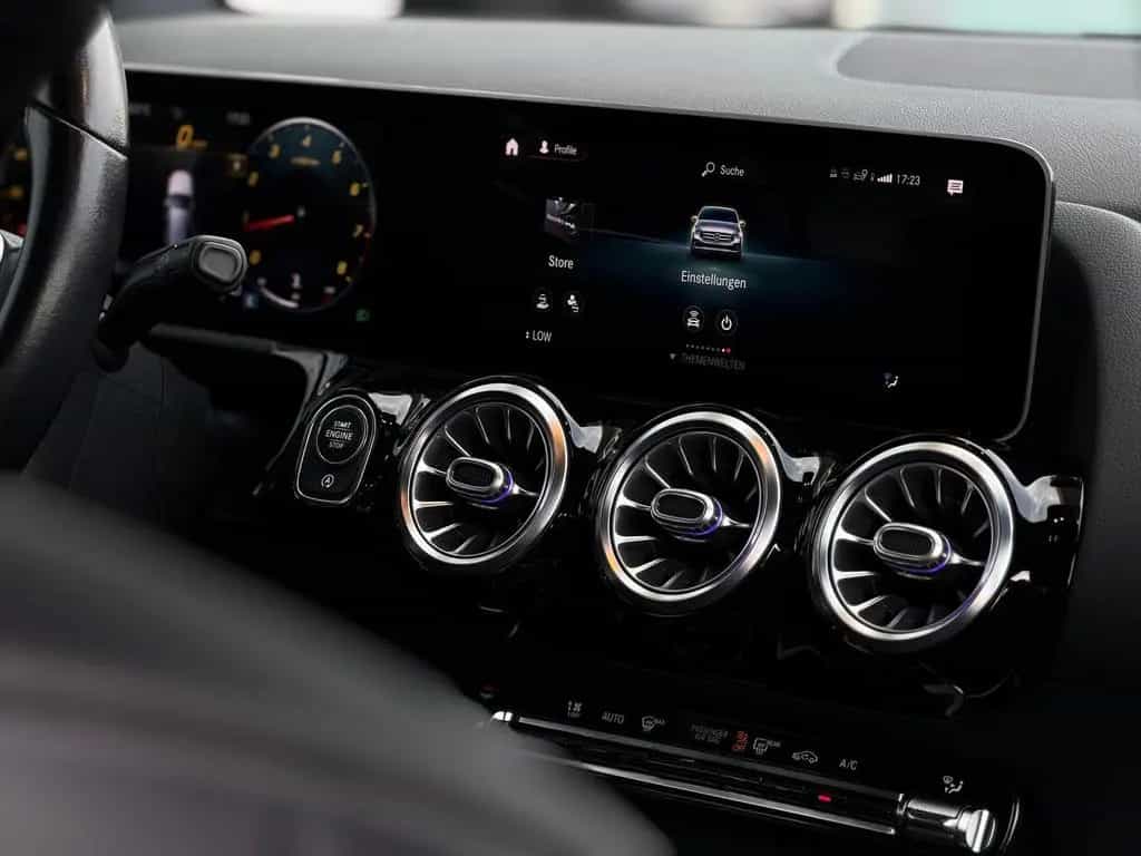 Mercedes-Benz B-Class Edition*CarPlay*PDC*Kamera*Temp*LED*Leder 11/2019-photo-14