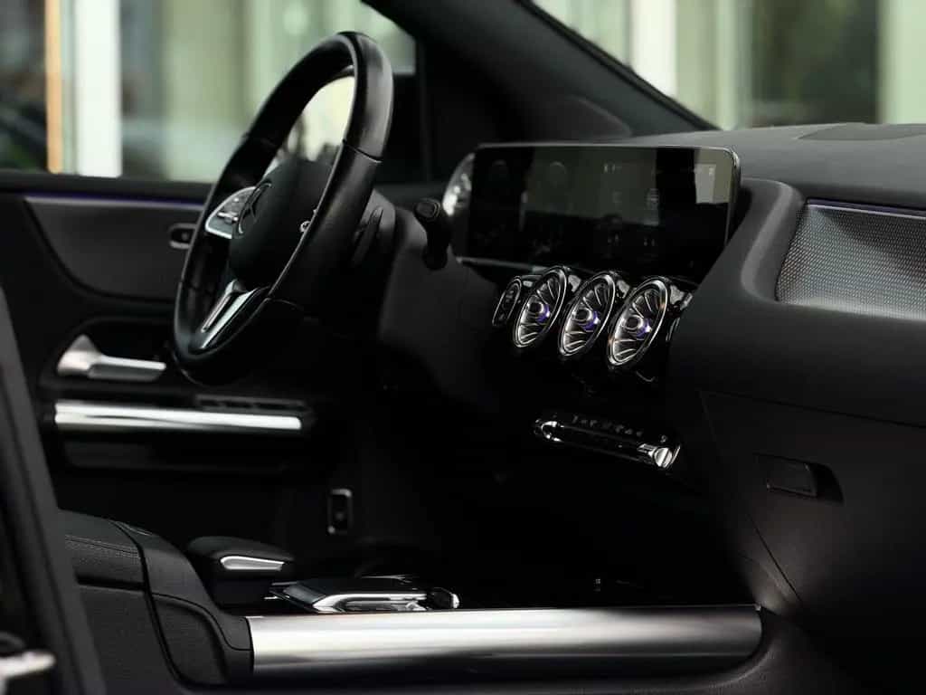Mercedes-Benz B-Class Edition*CarPlay*PDC*Kamera*Temp*LED*Leder 11/2019-photo-16