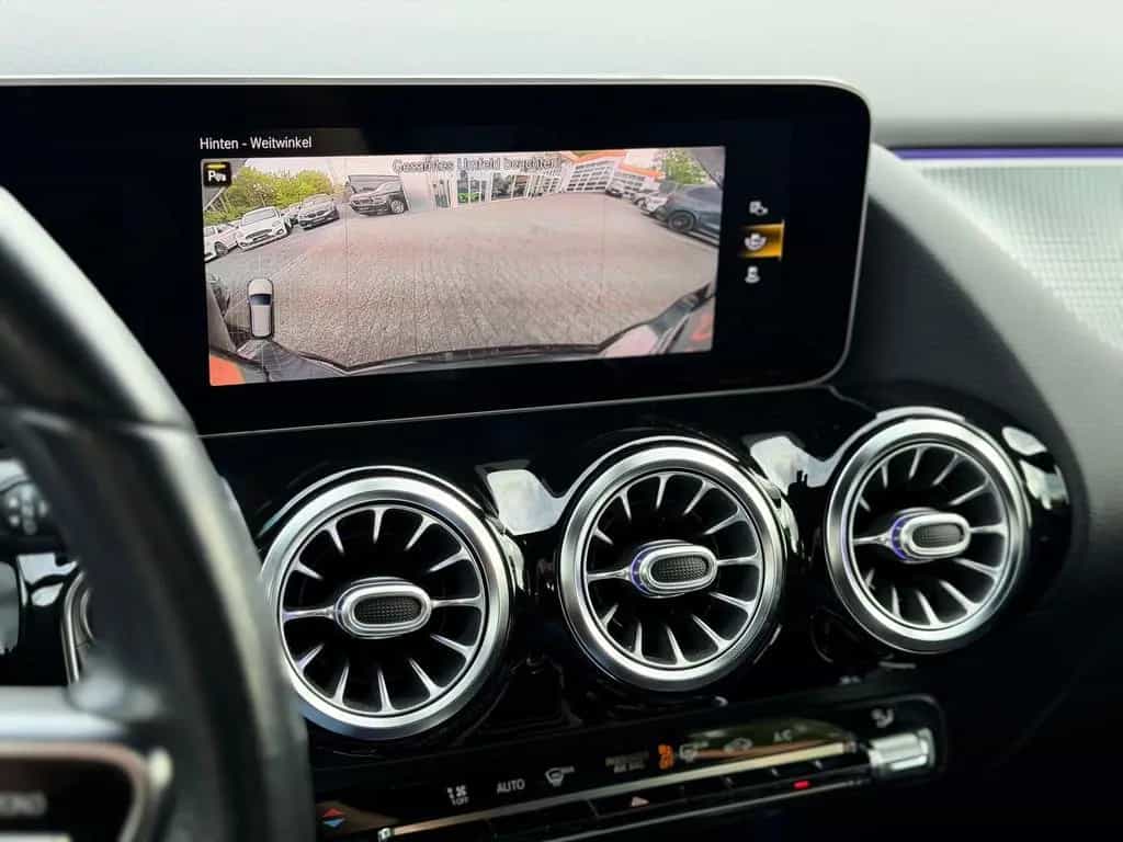 Mercedes-Benz B-Class Edition*CarPlay*PDC*Kamera*Temp*LED*Leder 11/2019-photo-32