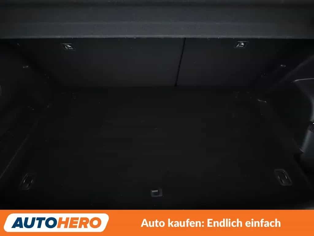 Hyundai i20 1.6 T-GDI N Performance*NAVI*LED*TEMPO*CAM* 03/2024-photo-17