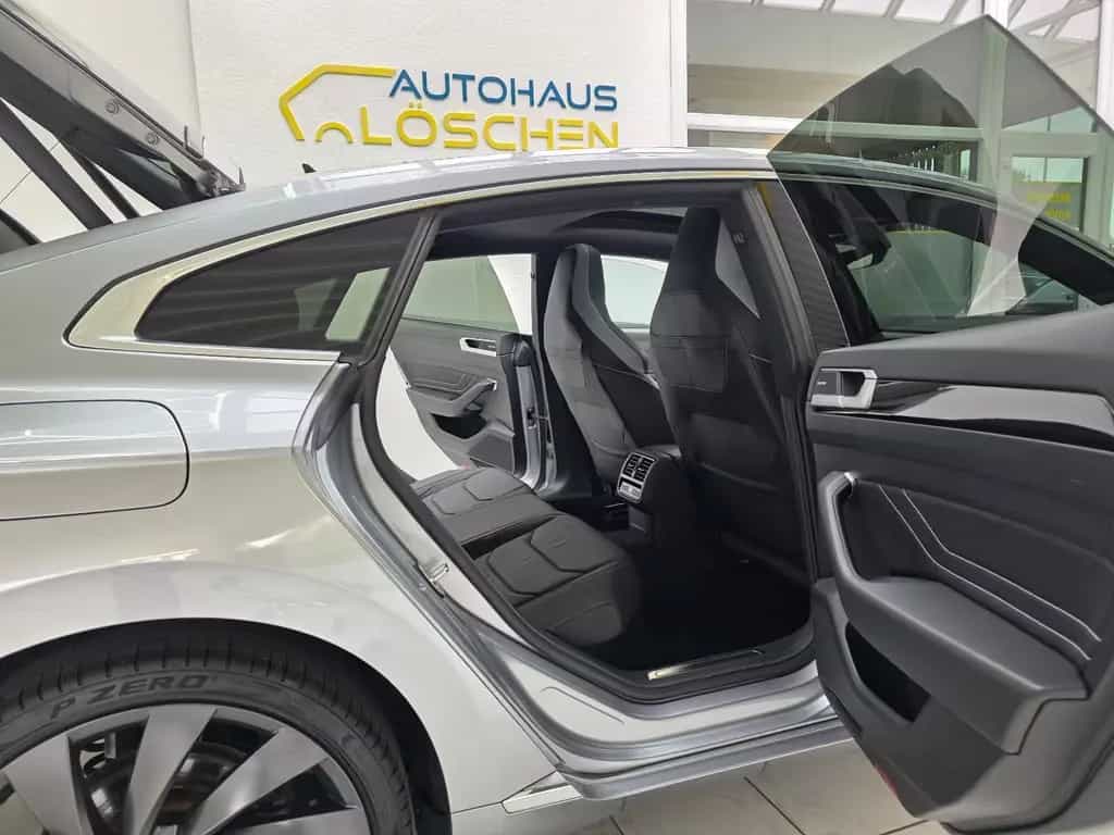Volkswagen Arteon R-Line 4Motion Pano Stand-Hzg H&K Leder 11/2020-photo-16