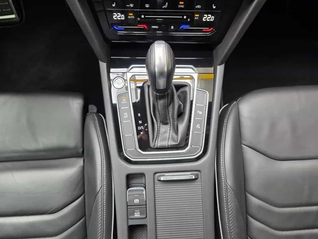 Volkswagen Arteon R-Line 4Motion Pano Stand-Hzg H&K Leder 11/2020-photo-45