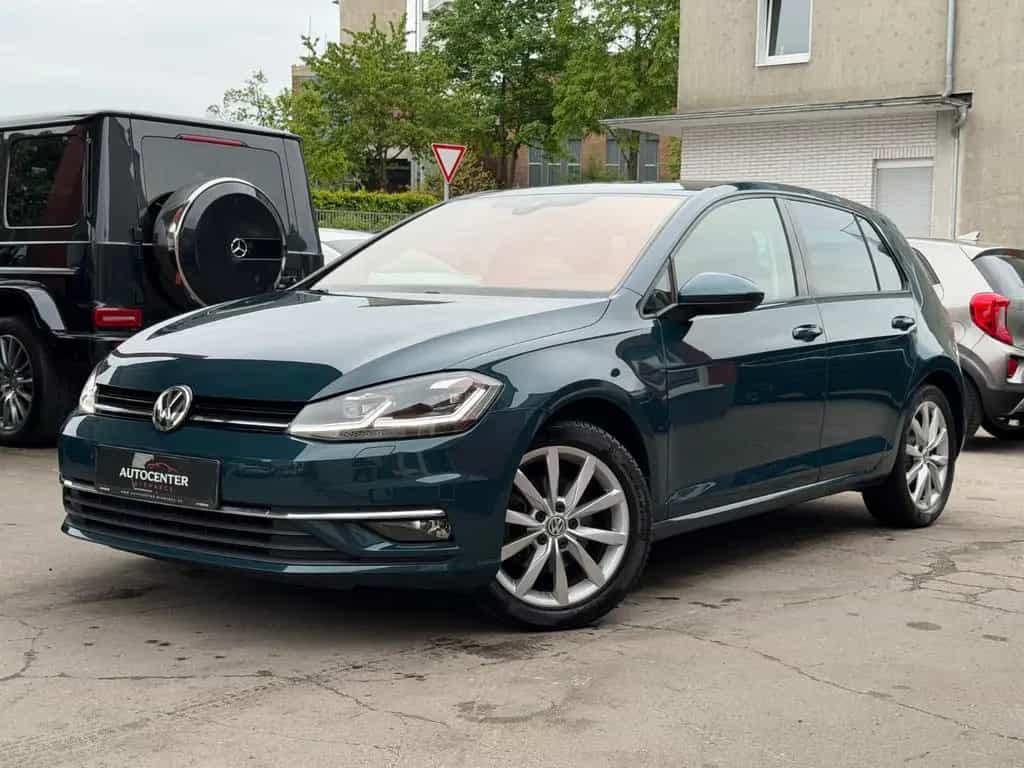 Volkswagen Golf VII Lim. Highline 05/2017-photo-0