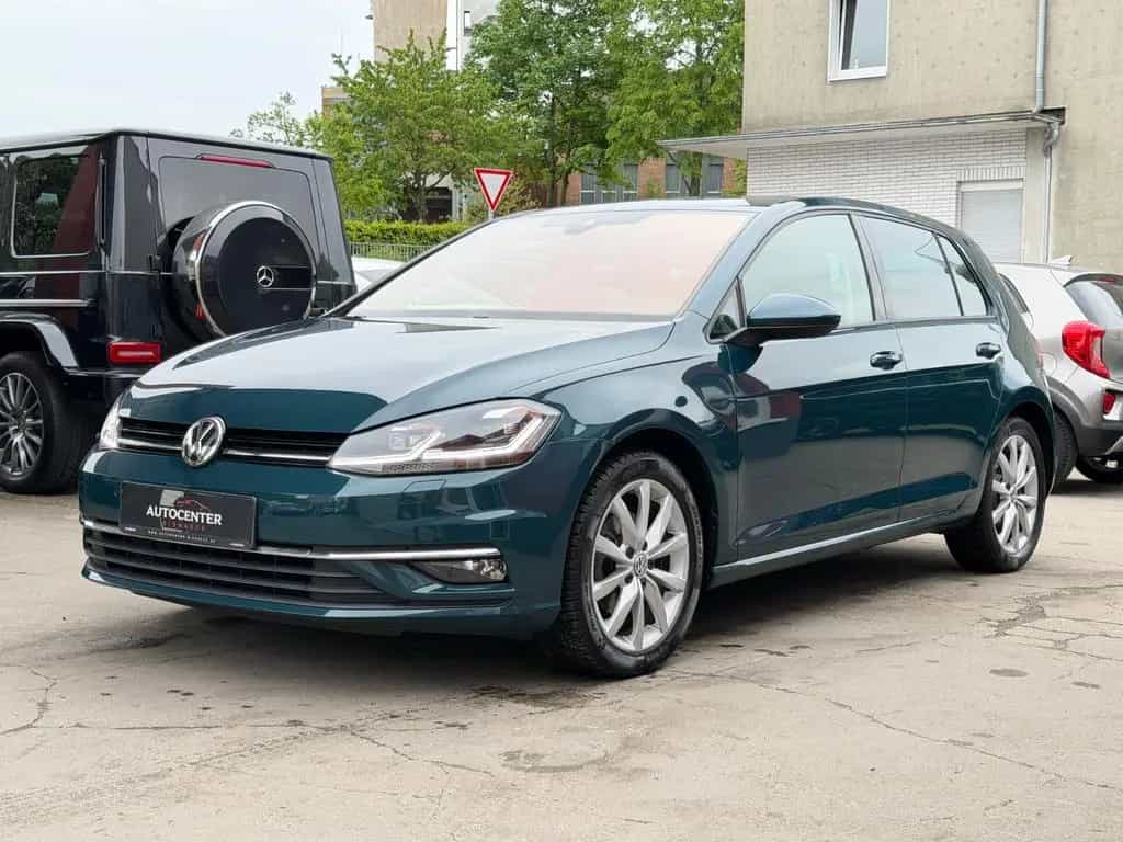Volkswagen Golf VII Lim. Highline 05/2017-photo-1