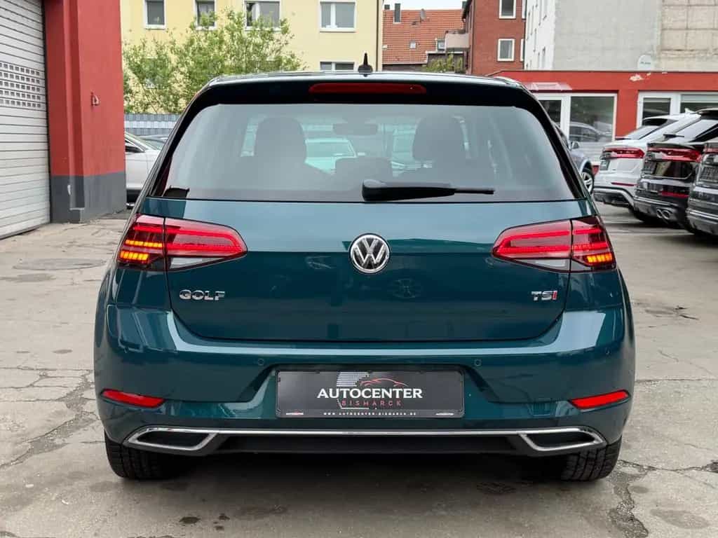 Volkswagen Golf VII Lim. Highline 05/2017-photo-6