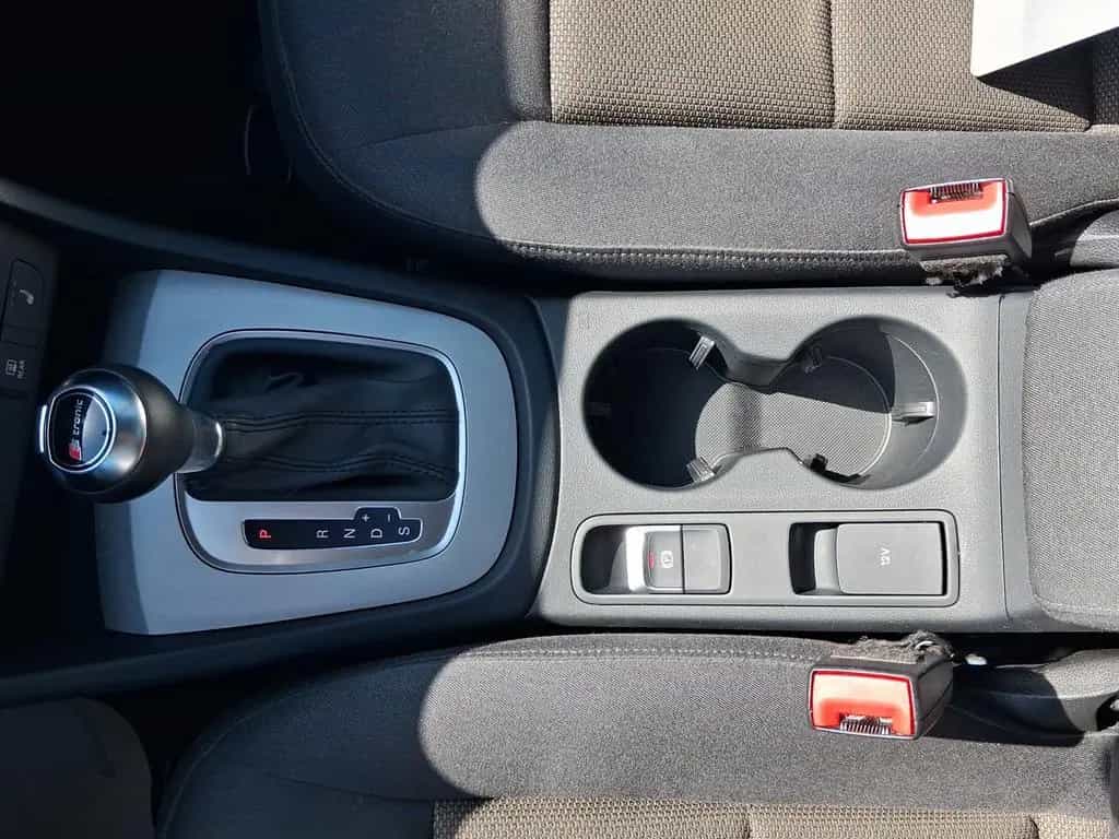 Audi Q3 2,0l TFSI quattro 03/2013-photo-12