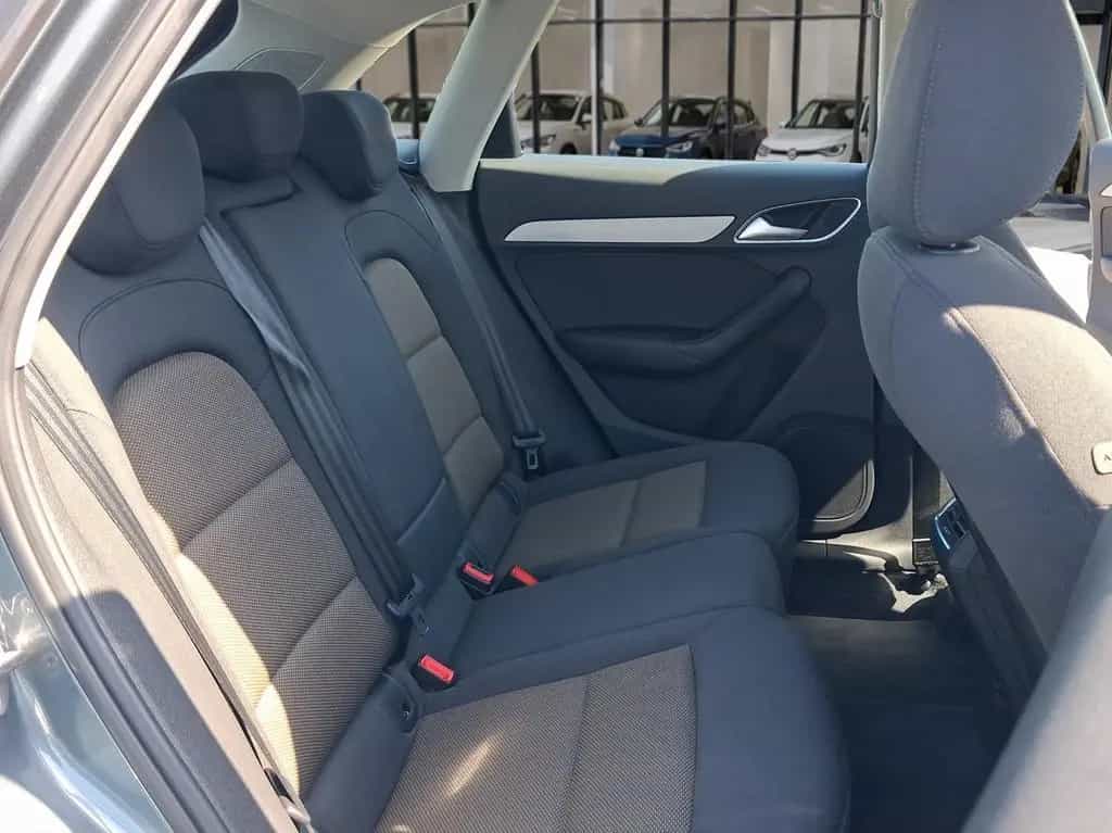Audi Q3 2,0l TFSI quattro 03/2013-photo-8
