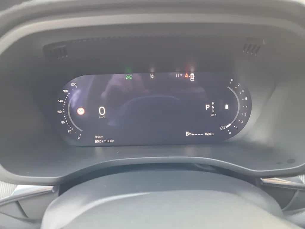 Volvo XC 60 Plus Dark AWD Bluetooth LED Klima 02/2025-photo-13