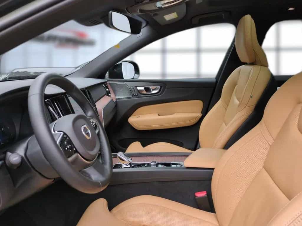 Volvo XC 60 Ultimate Dark AWD 03/2023-photo-11