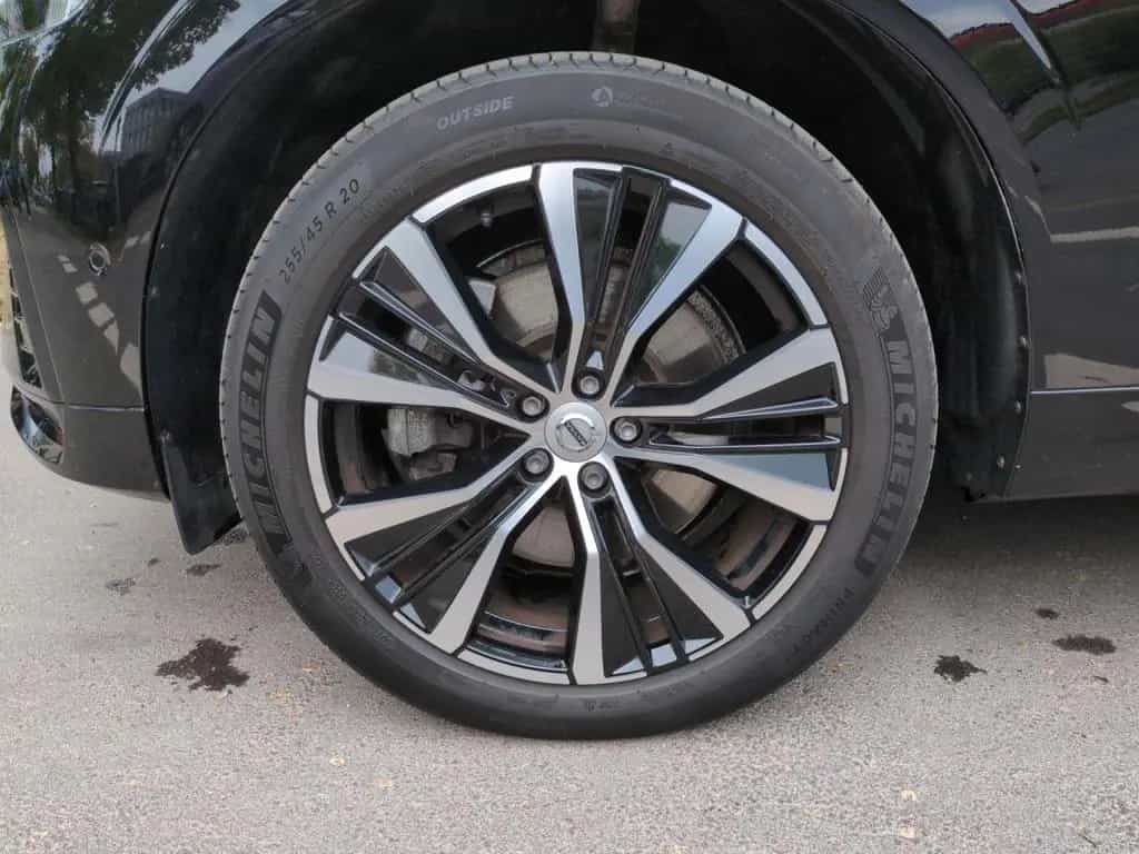 Volvo XC 60 Ultimate Dark AWD 03/2023-photo-22