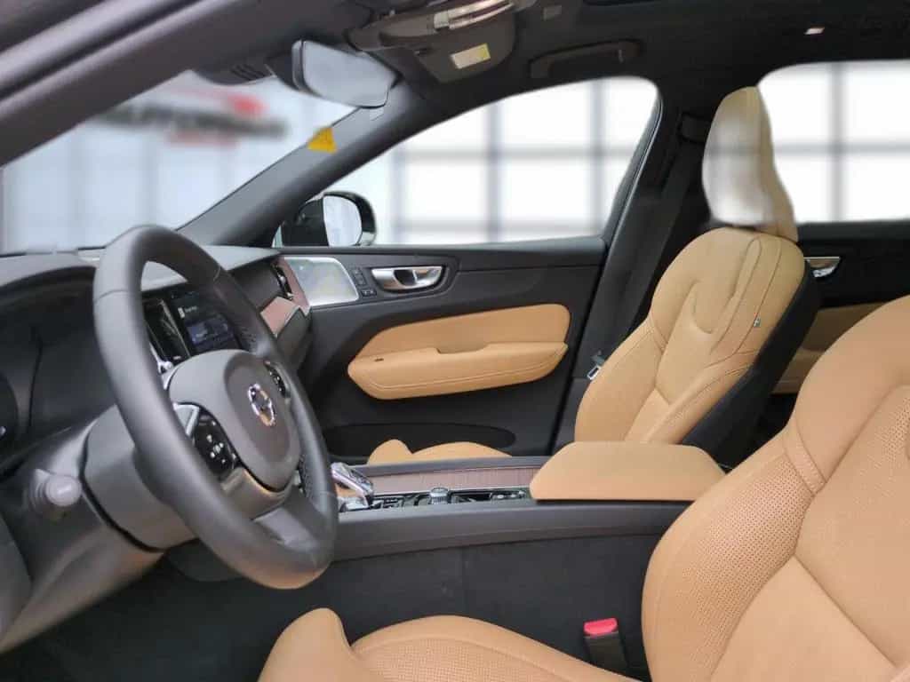 Volvo XC 60 Ultimate Dark AWD 01/2024-photo-11